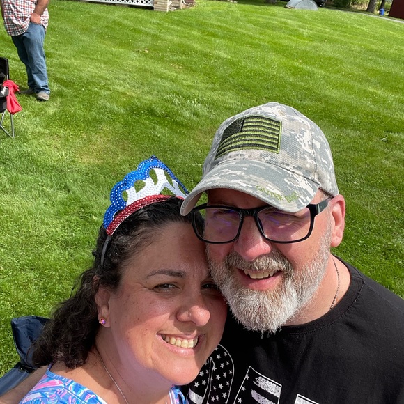 Meet your Posher, JoHanna - Picture 3 of 4